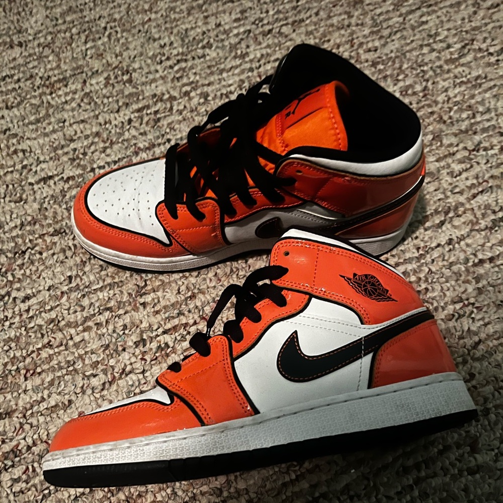 Jordan 1